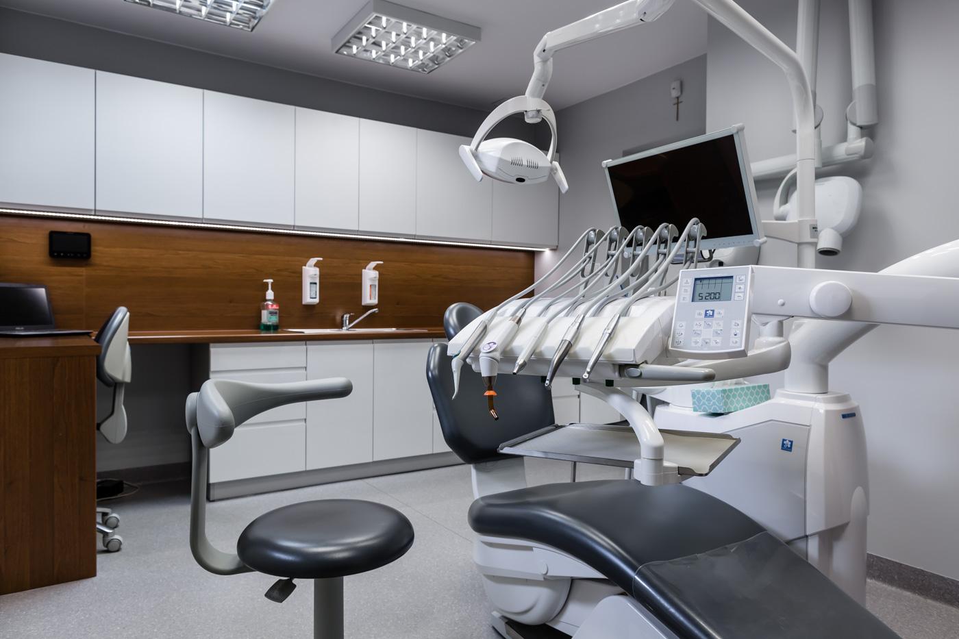 Gabinet Dent-Med — fotel stomatologiczny